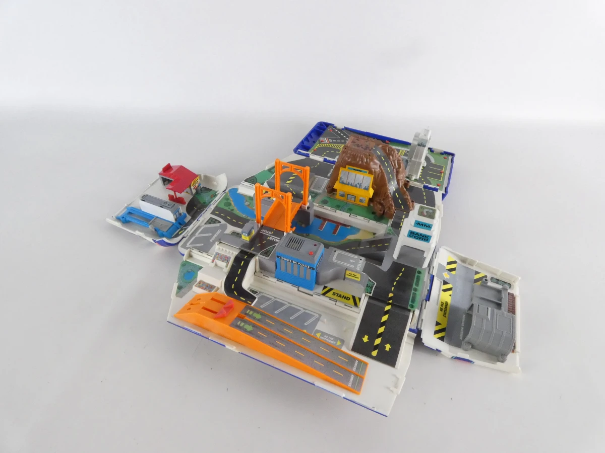 Galoob voertuigen: Supervan City bus, vliegtuig en helikopter - foto 5