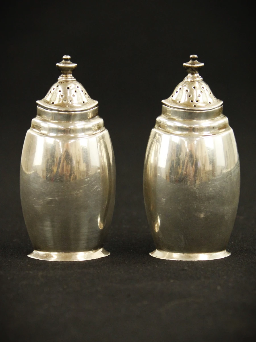 Sterling zilveren peperettes 1913, Edward Barnard & Sons voor Edmond Johnson - foto 3