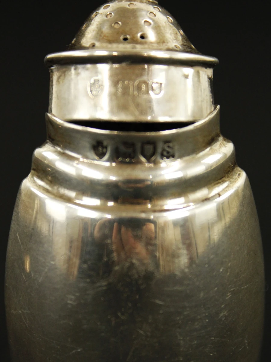 Sterling zilveren peperettes 1913, Edward Barnard & Sons voor Edmond Johnson - foto 10