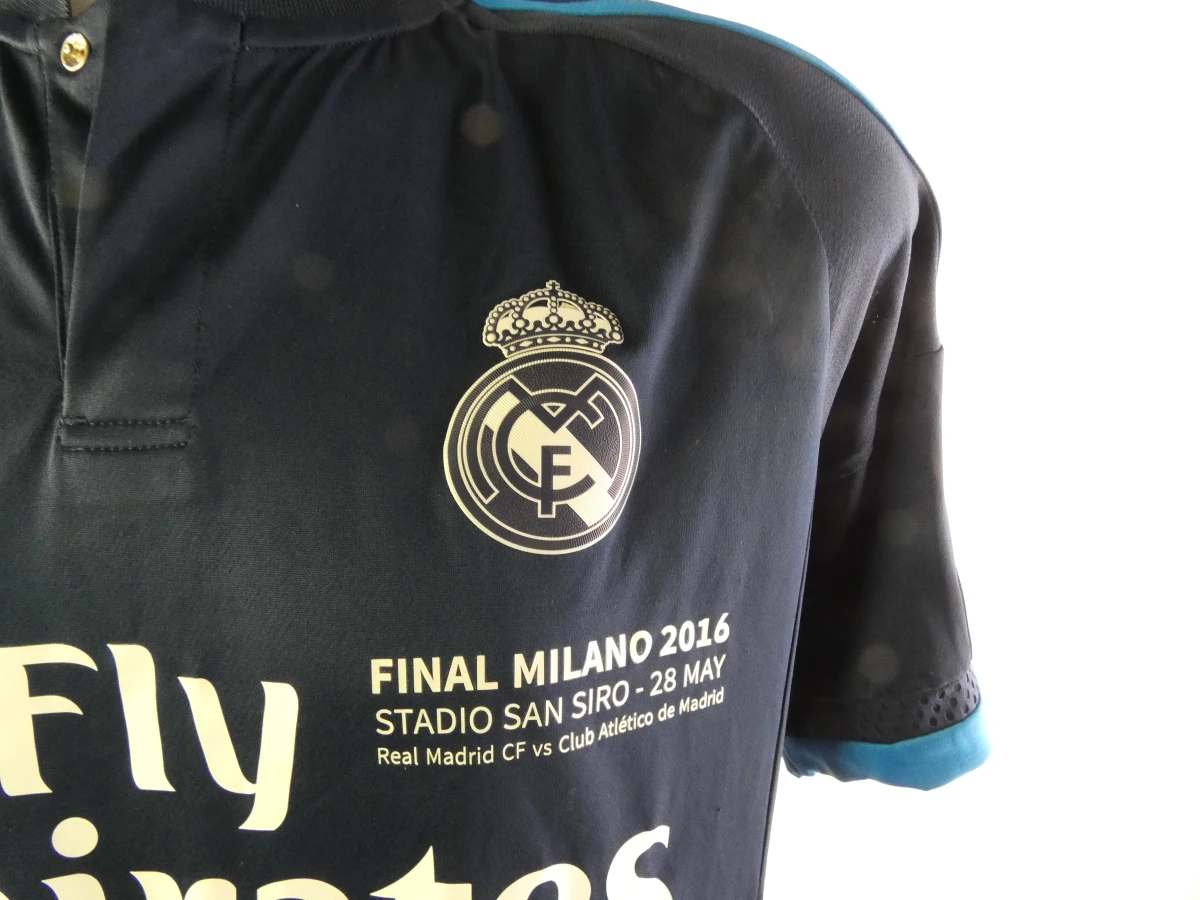 Real Madrid voetbalshirt Final Milano 2016 maat M - foto 3