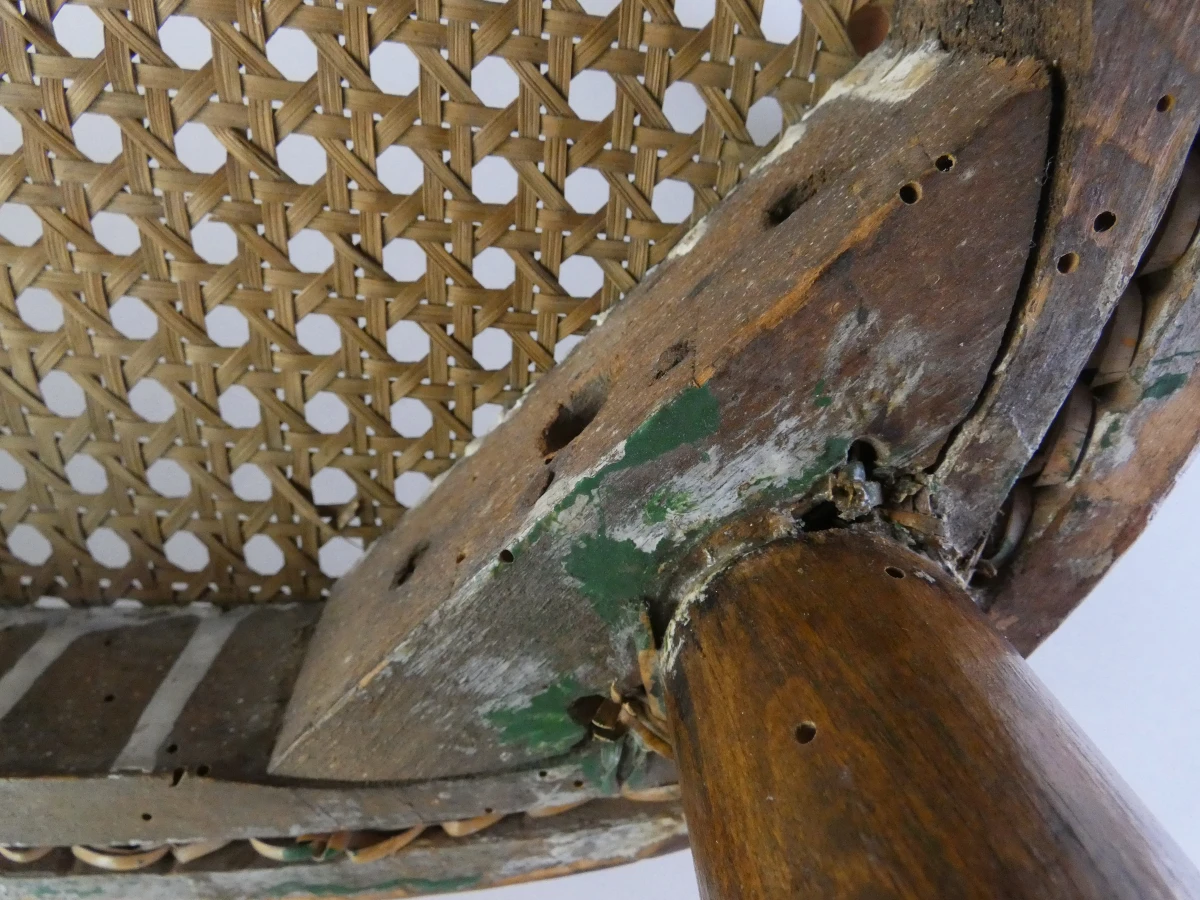 Thonet kindsstoel met gevlochten zitting en armleuningen - foto 11