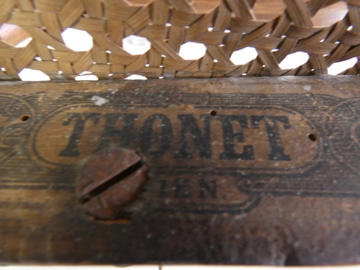 Thonet kindsstoel met gevlochten zitting en armleuningen - foto 20