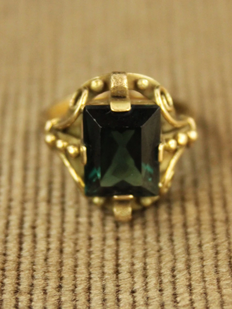 14 karaats gouden ring met groene steen - foto 4