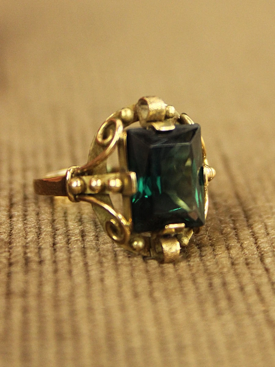 14 karaats gouden ring met groene steen - foto 6