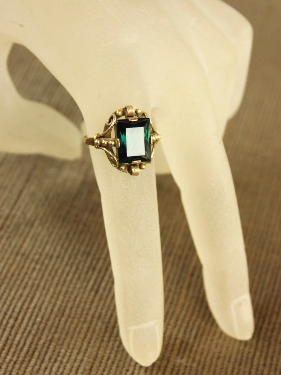 14 karaats gouden ring met groene steen - foto 8