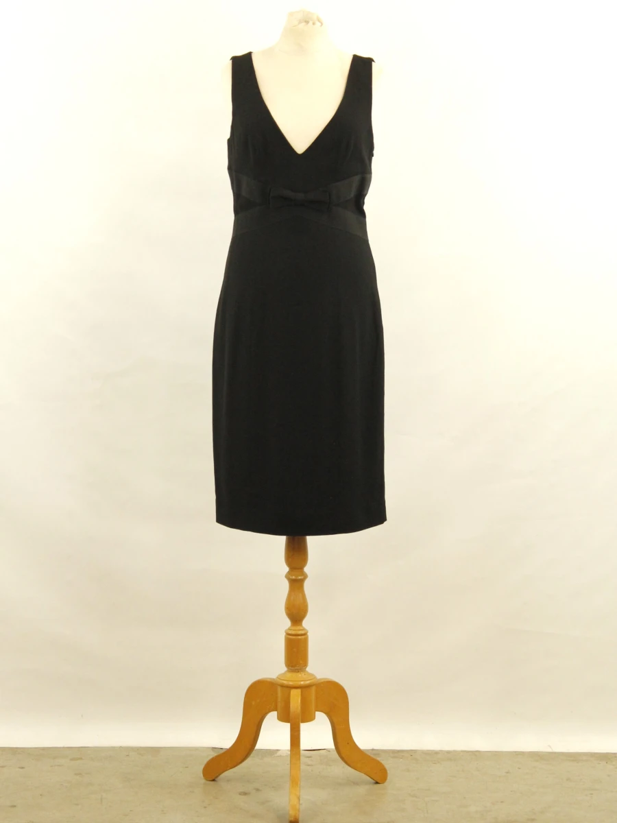 REDValentino - stijlvolle zwarte jurk met strikdetail - foto 2