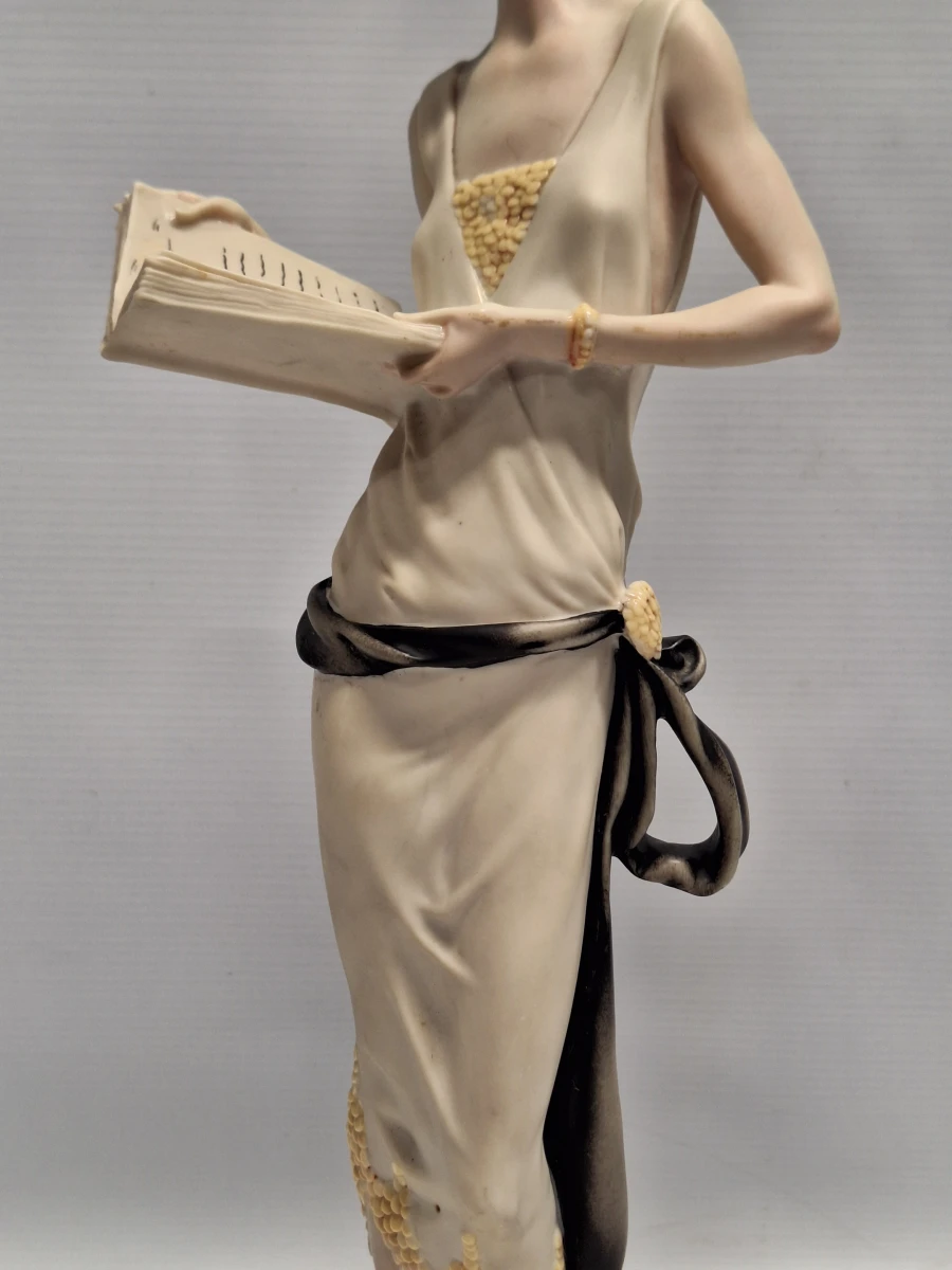Kunstbeeld Lady with Book van Giuseppe Armani - foto 4