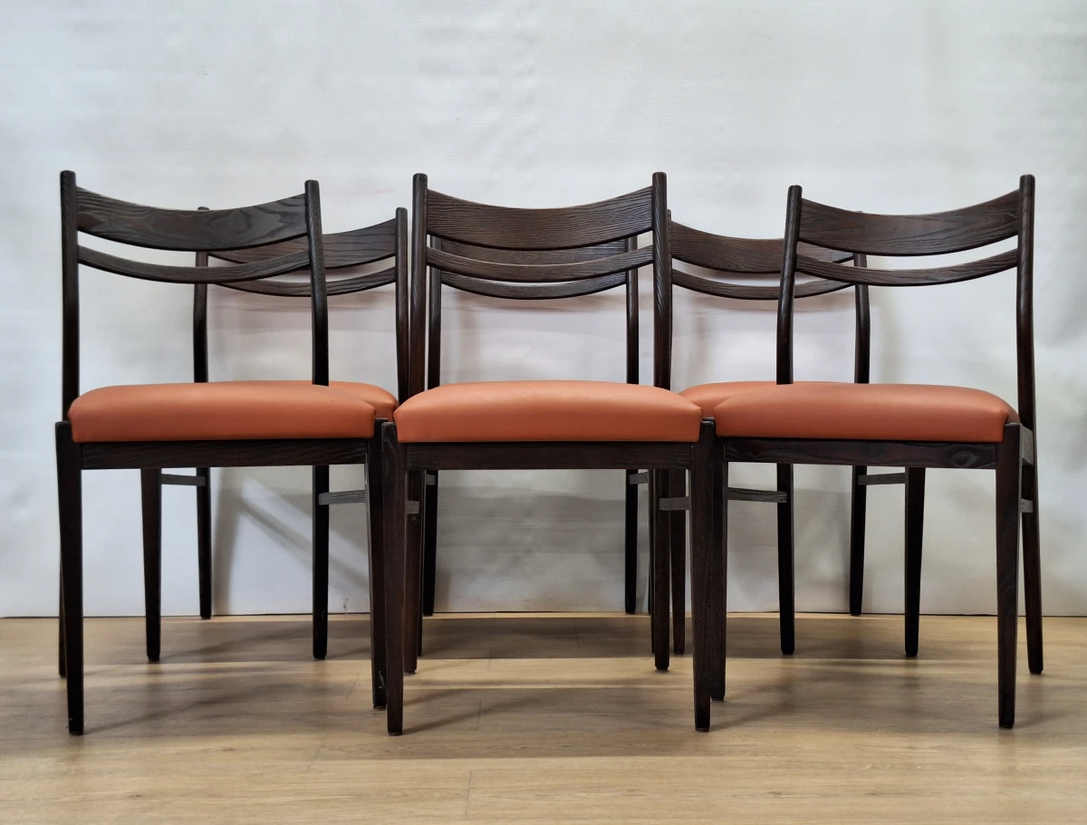 Set van 6 vintage Mid-Century eetkamerstoelen - donker hout & cognackleurige zitting - foto 3