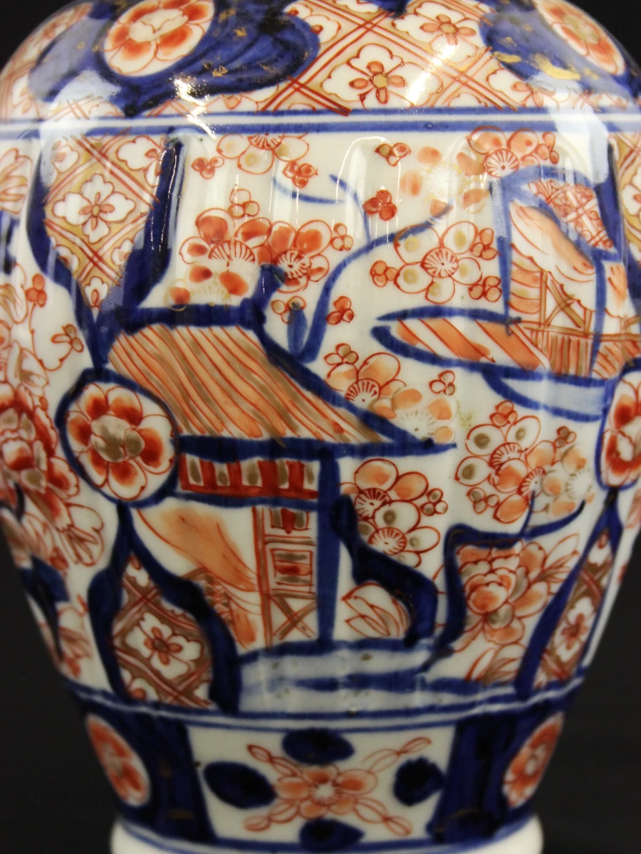 Samengestelde garnituur van porselein in Japanse Imari-stijl - foto 5