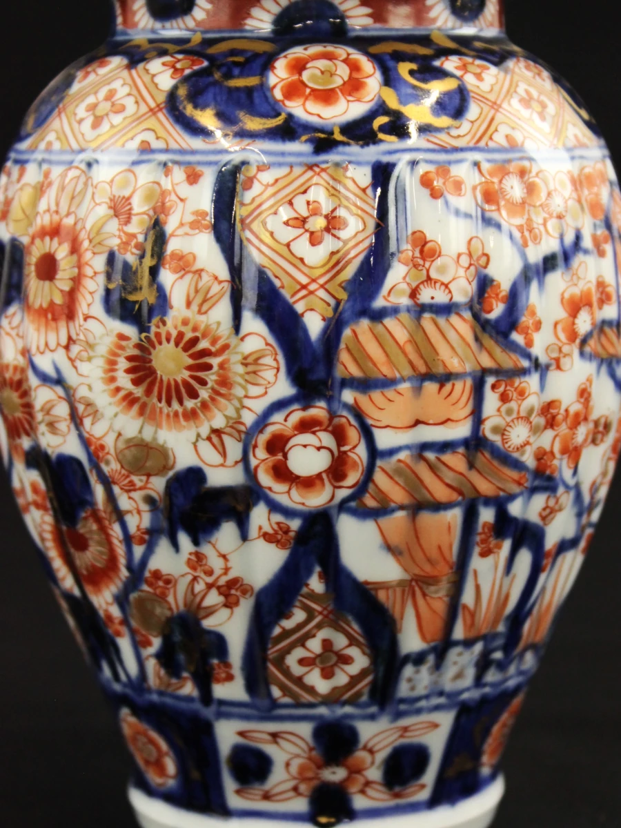 Samengestelde garnituur van porselein in Japanse Imari-stijl - foto 12