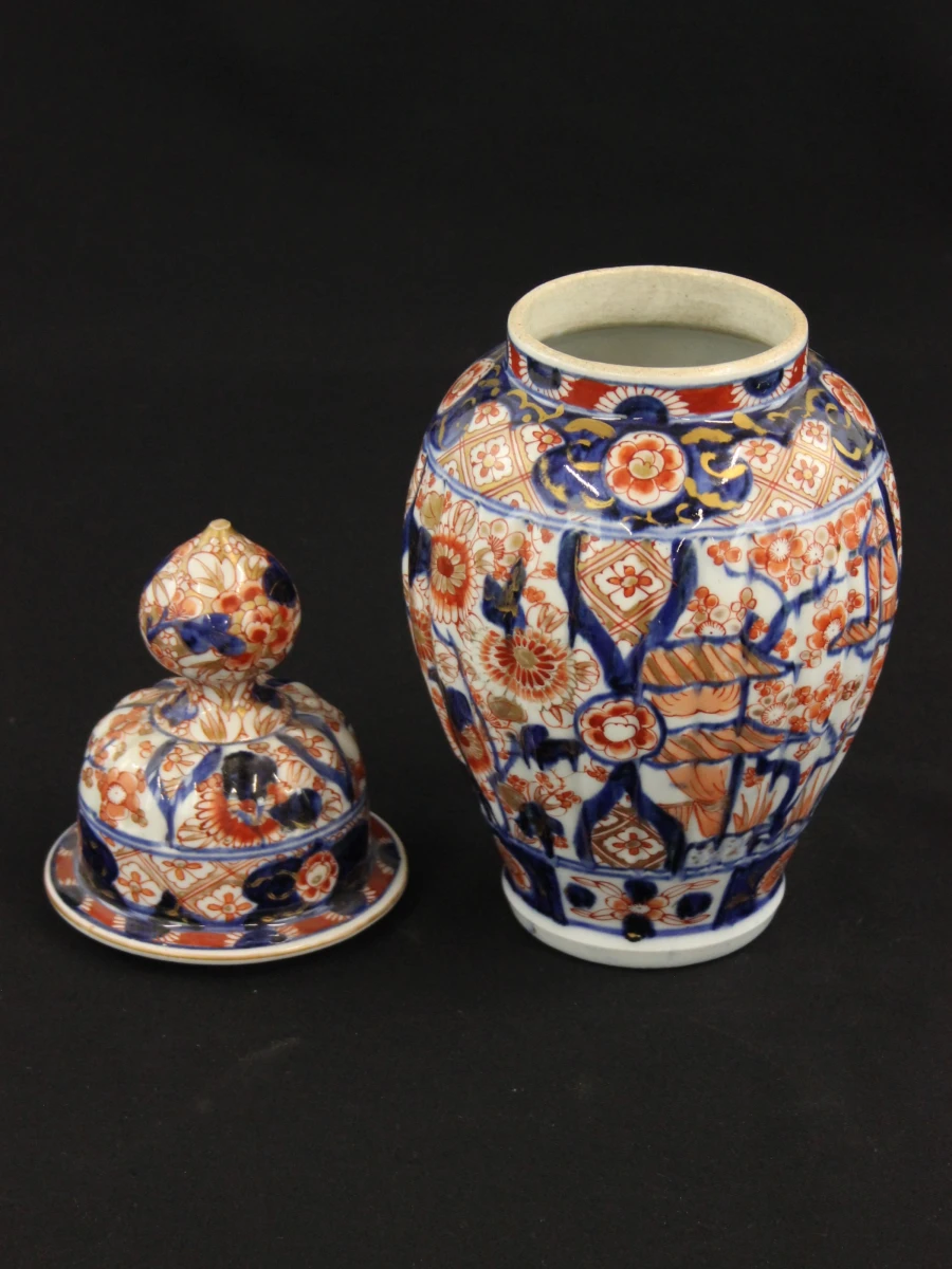 Samengestelde garnituur van porselein in Japanse Imari-stijl - foto 13