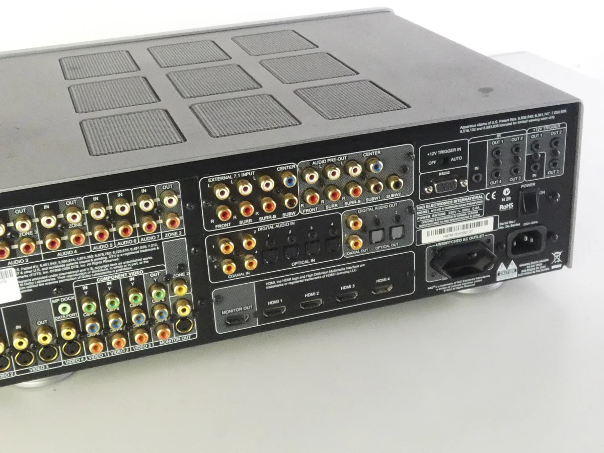 NAD Masters Series M15 HD AV Surround Sound voorversterker - foto 8