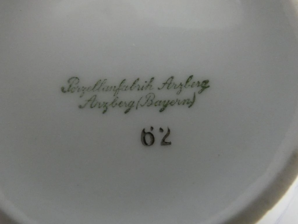Porseleinen servies met blauw bloemmotief, Arzberg - foto 3