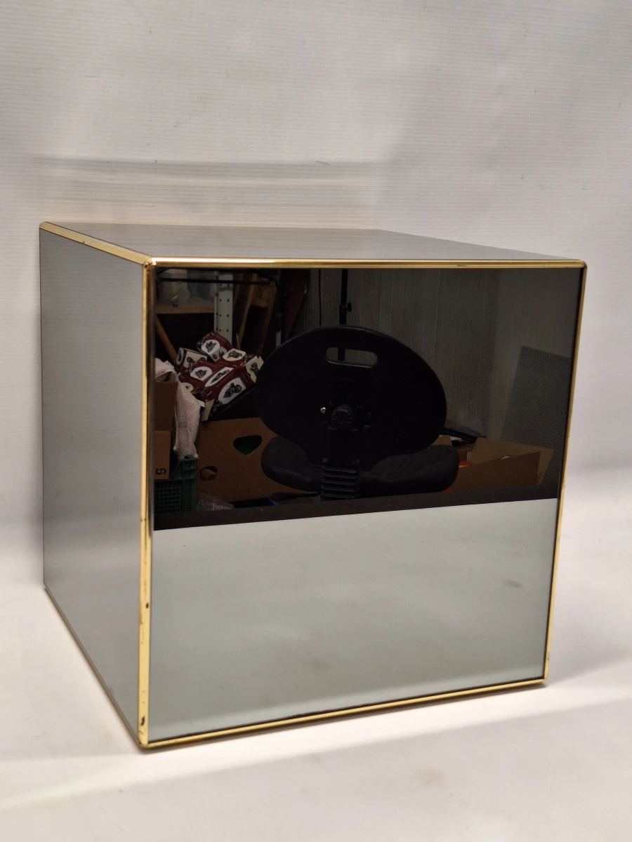 Vintage Deknudt spiegelkubus - Hollywood Regency bijzettafel / sokkel - Made in Belgium - foto 2