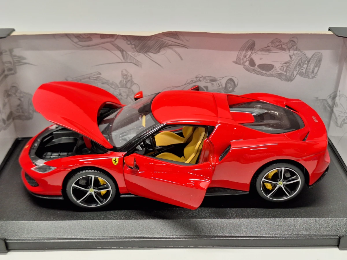 Set van 3 Modelauto's - Bburago 1:18 - Ferrari 296 GTB, Bugatti EB110 & Dodge Viper RT/10 - foto 6