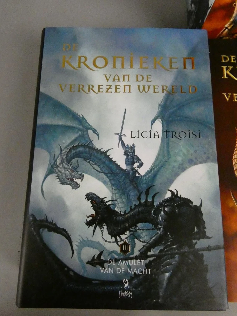 3 Boeken de kronieken van de verrezen wereld - foto 2