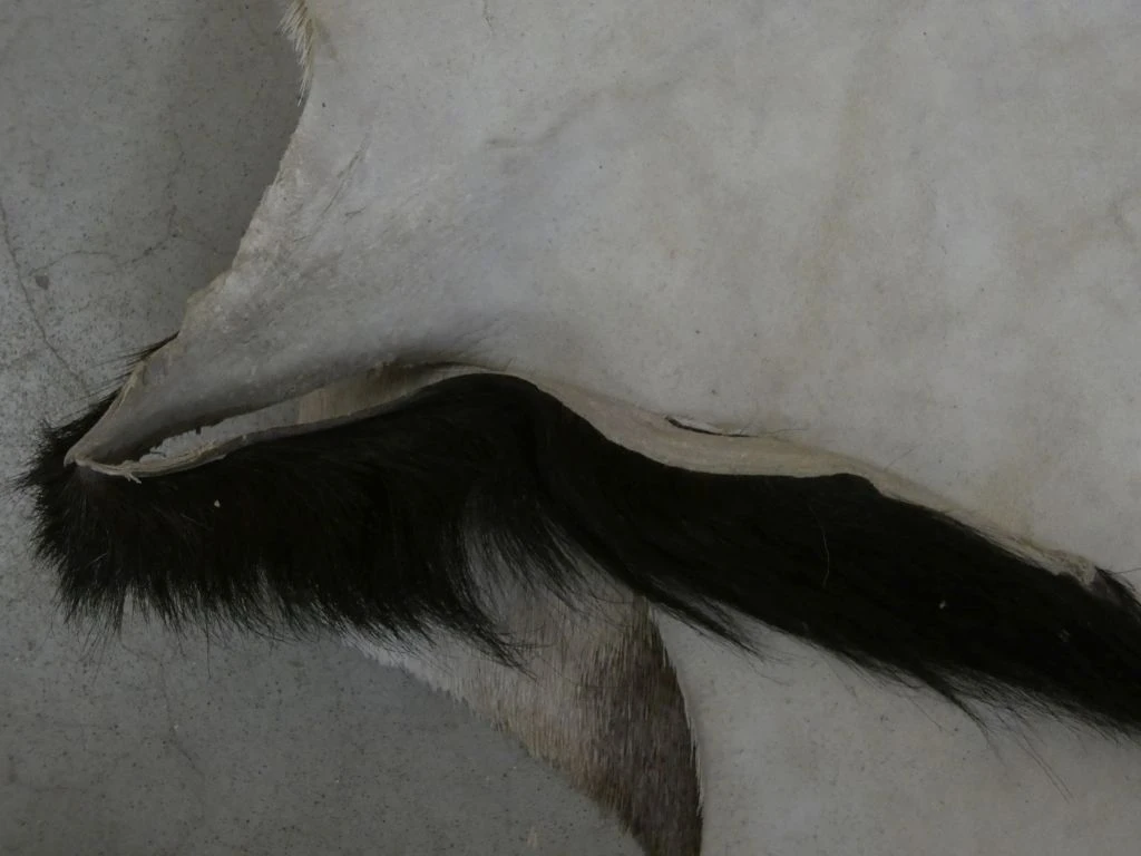 Gevlekt dierenhuid vloerkleed - foto 5