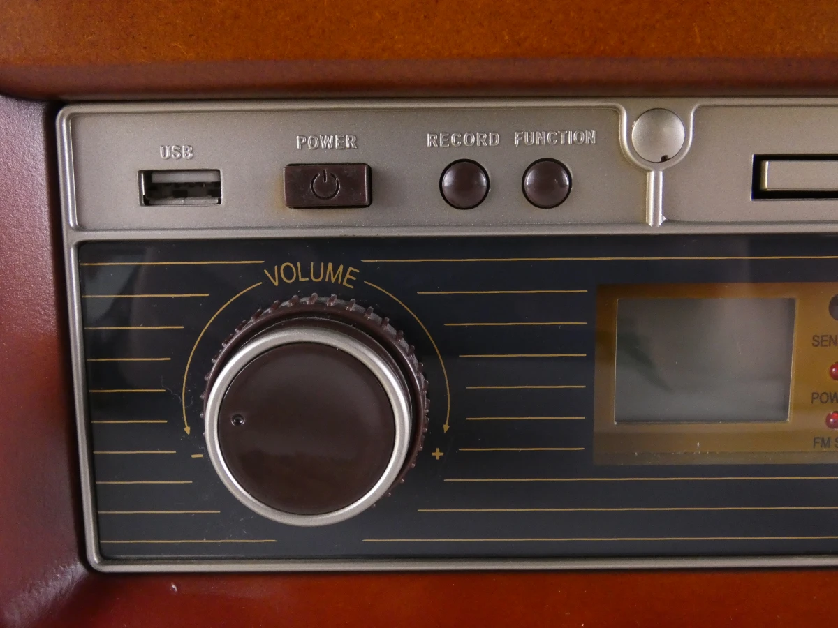 Roadstar platenspeler met radio en cd-speler in houten kast - foto 7