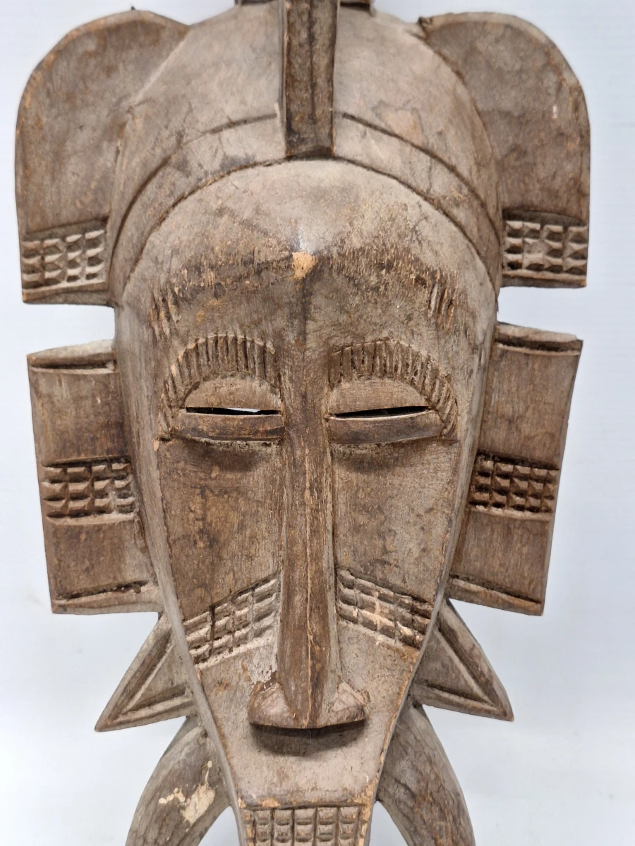 Set van twee handgesneden houten wandmaskers uit Afrika en Mexico - foto 4