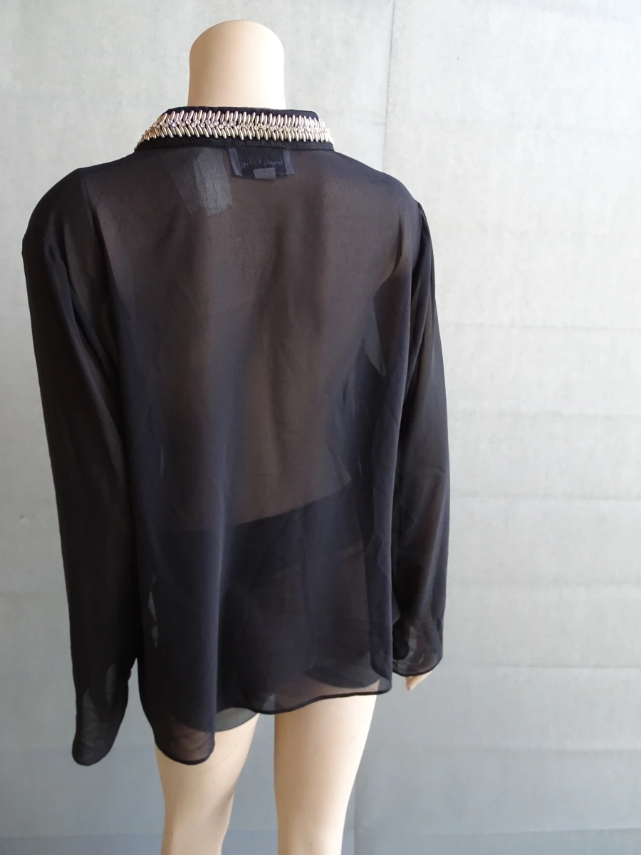 Joseph Ribkoff transparante blouse met parelketting - foto 3