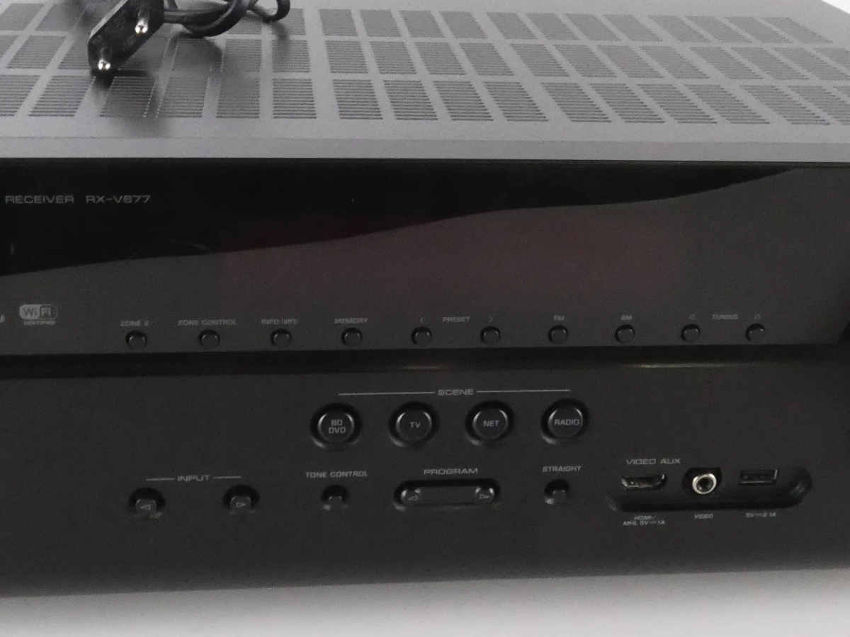 Yamaha AV Receiver RX-V677 met afstandsbediening - foto 3