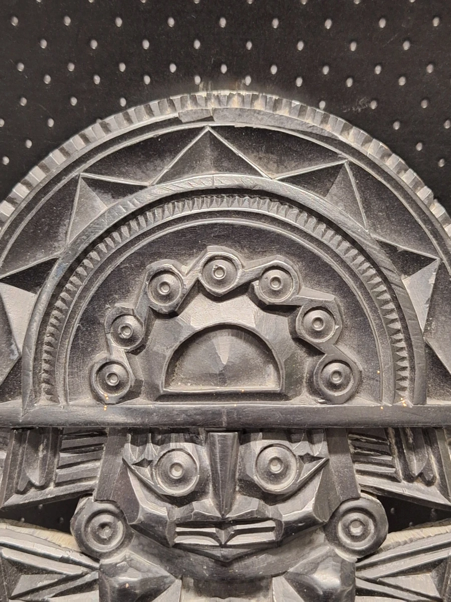 Handgesneden Peruaanse Tumi (Godenfiguur) Wandsculptuur - Zwarte Steen, Precolumbiaanse Stijl - foto 2