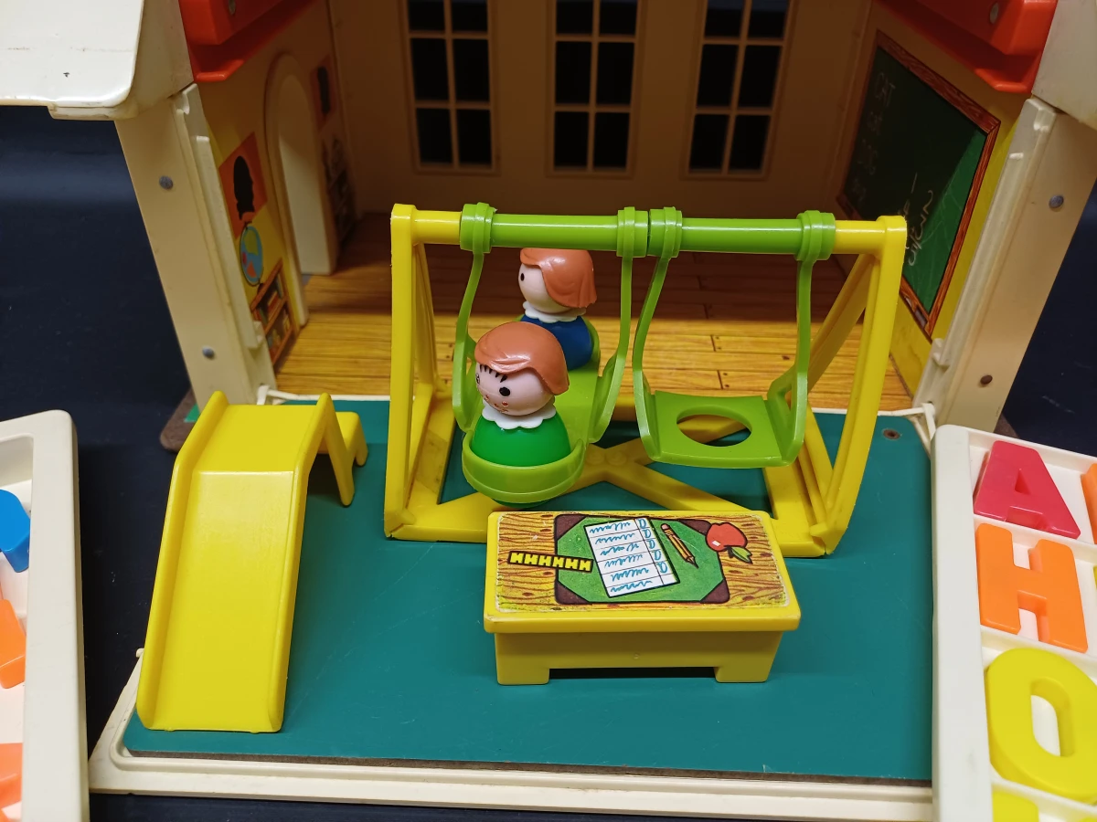Fisher-Price Schoolgebouw uit 1971 - foto 7