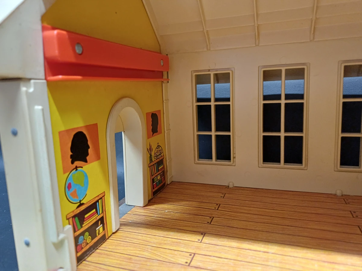 Fisher-Price Schoolgebouw uit 1971 - foto 11