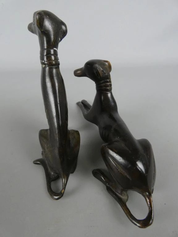 Set van 2 bronzen hondensculpturen - foto 2