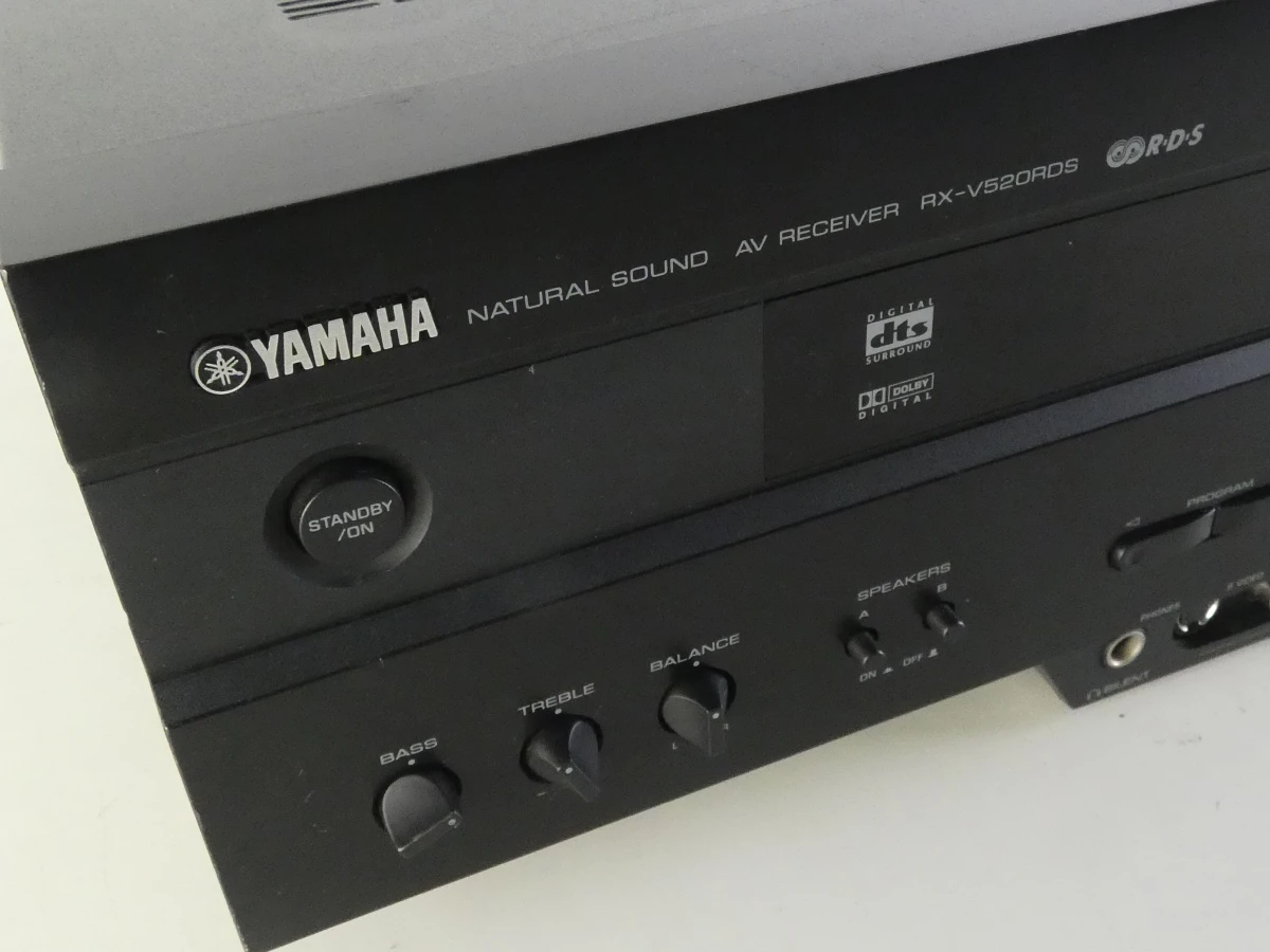 Yamaha AV Receiver RX-V520RDS - foto 2
