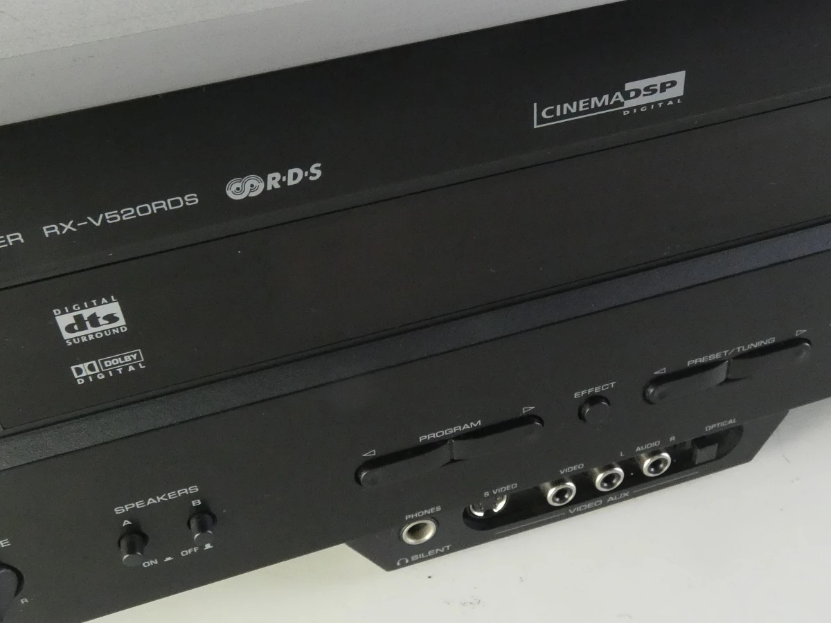Yamaha AV Receiver RX-V520RDS - foto 3