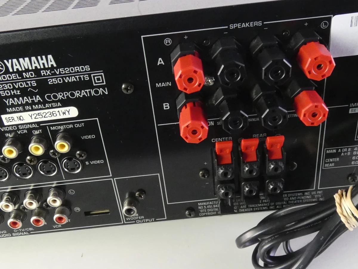 Yamaha AV Receiver RX-V520RDS - foto 8