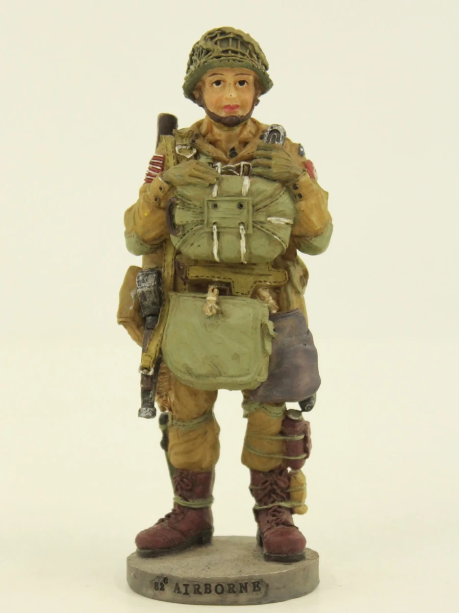 Lot militaire modelauto's en soldaat - foto 8