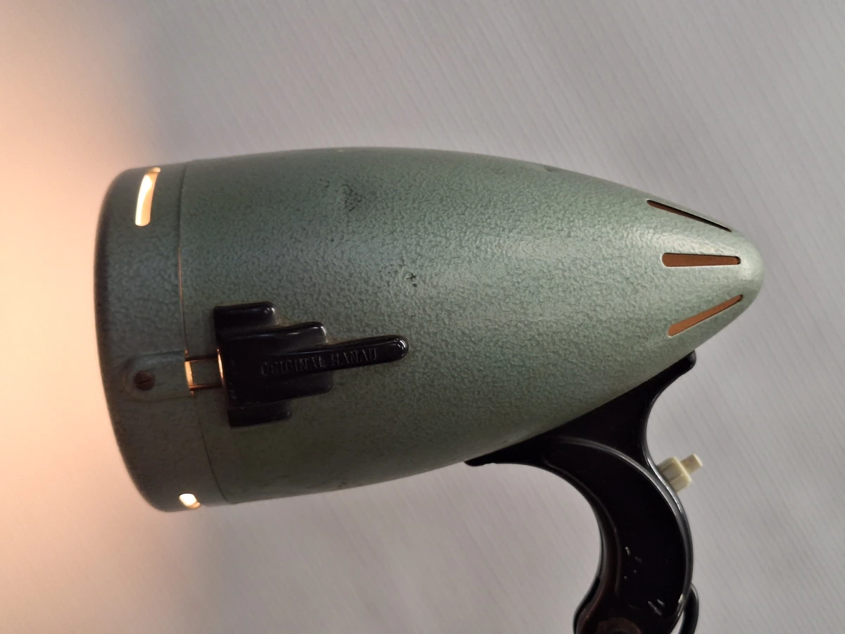 Origial Hanau vintage industriële vloerlamp – voormalig Deutsche Bundeswehr - foto 7