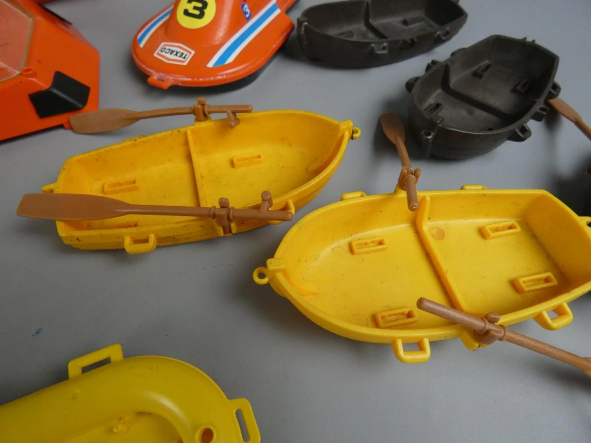 Verzameling vintage Playmobil boten en watersportaccessoires - foto 8