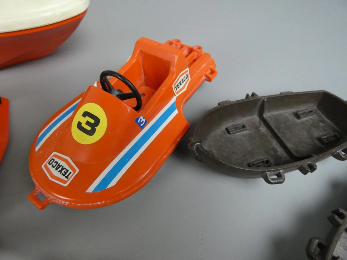 Verzameling vintage Playmobil boten en watersportaccessoires - foto 6