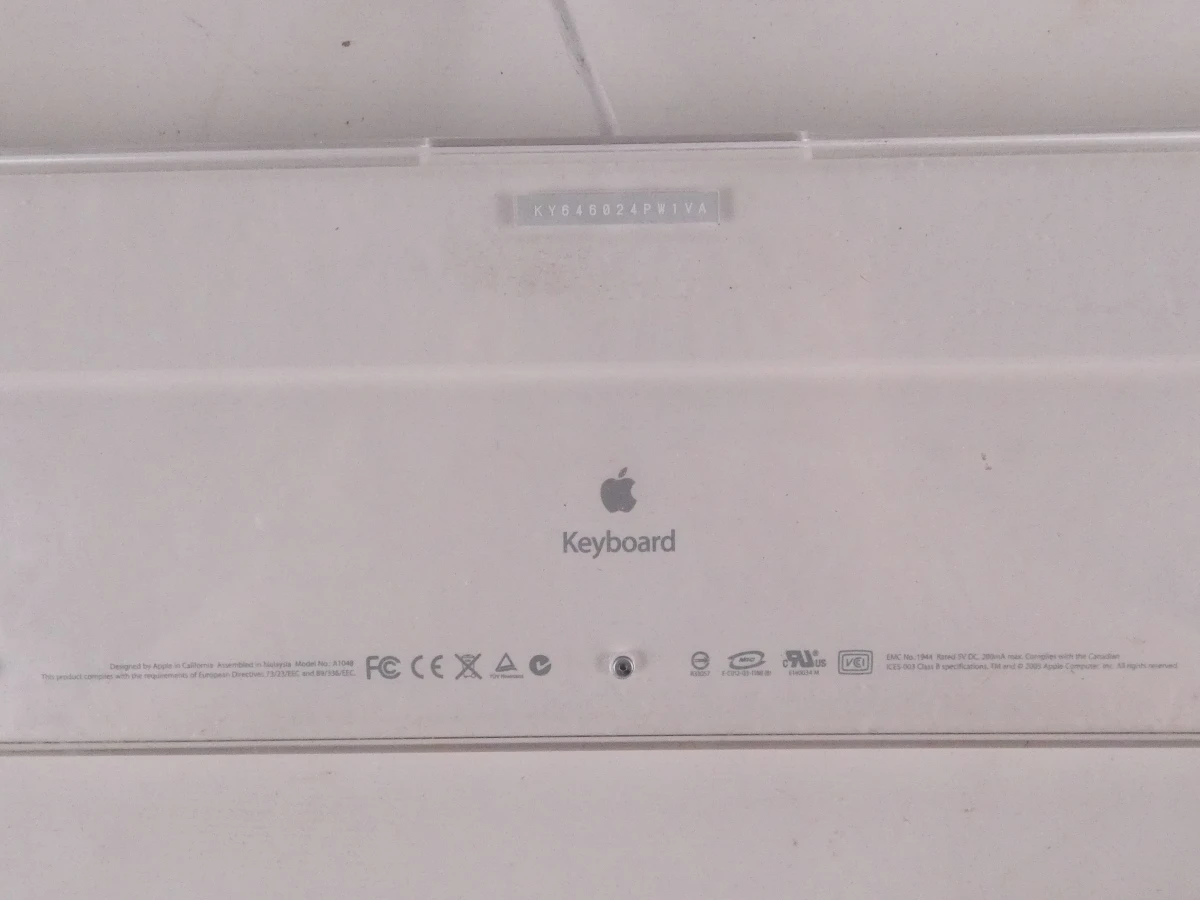 Apple iMac met toetsenbord en muis - foto 17