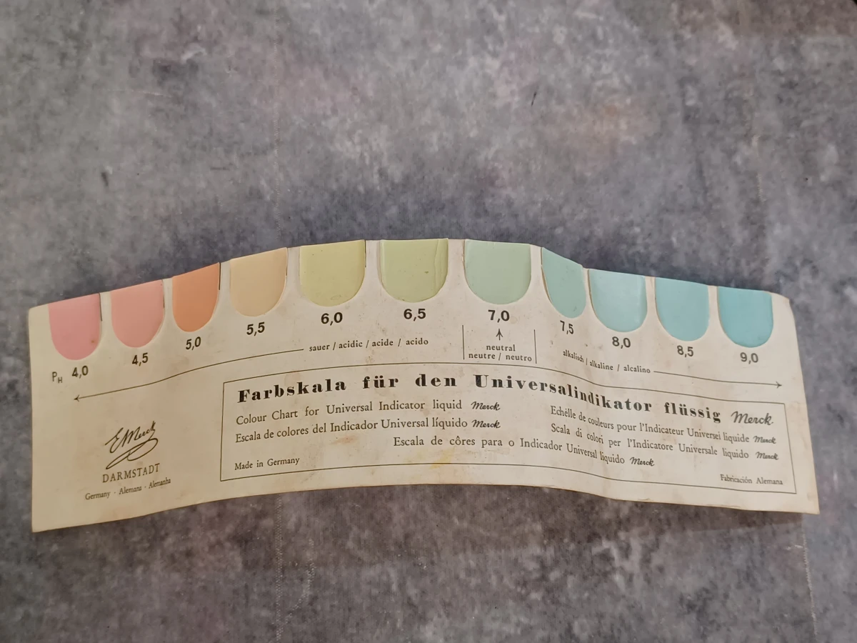 Uitgebreide en historische medische dokterset met Original Record instrumentendoos, diagnostische instrumenten en medicijnblikken - foto 30