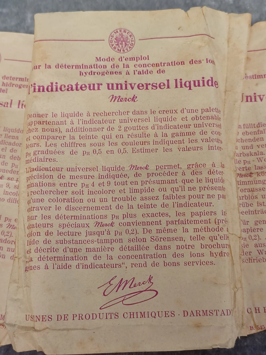 Uitgebreide en historische medische dokterset met Original Record instrumentendoos, diagnostische instrumenten en medicijnblikken - foto 28