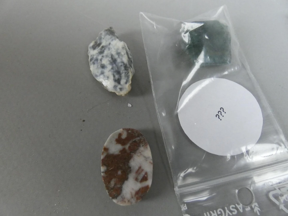 Mini Mineralen- en edelstenenverzameling - foto 7