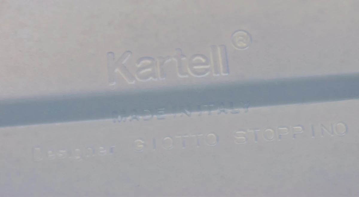 Kartell tijdschriftenhouder 4676 van Giotto Stoppino, blauw - foto 5