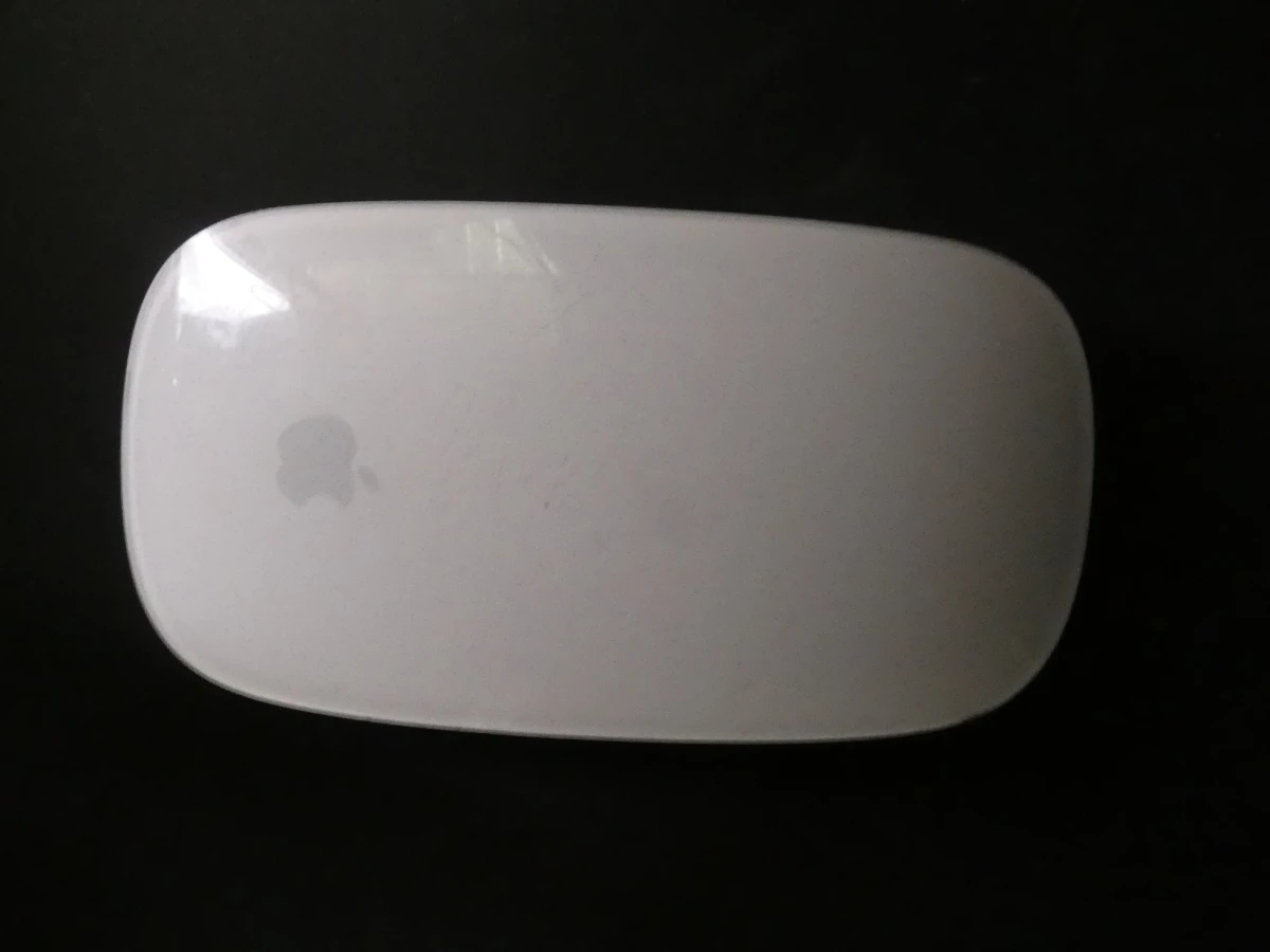 Apple iMac 21.5-inch(A1311) met toetsenbord, muis en Lightning USB-kabel - foto 4