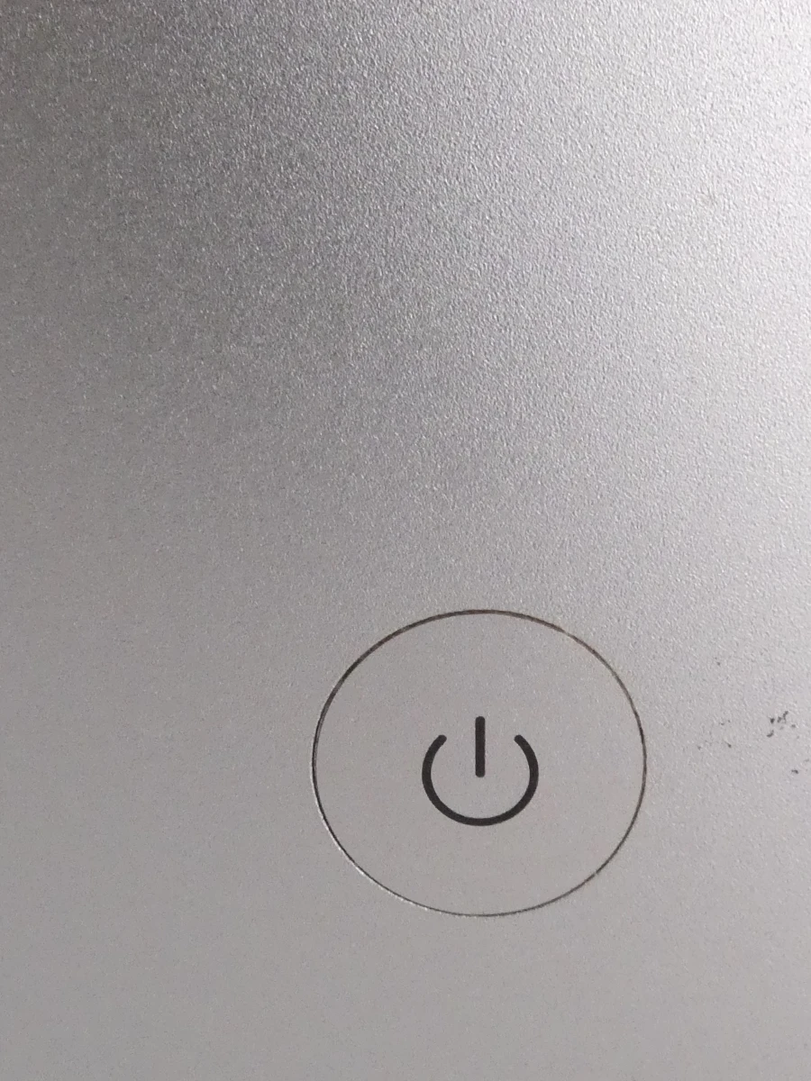 Apple iMac 21.5-inch(A1311) met toetsenbord, muis en Lightning USB-kabel - foto 17