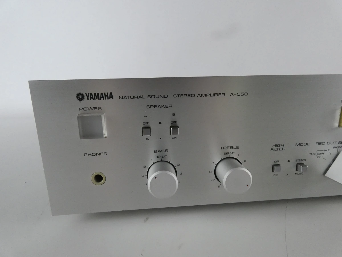Yamaha stereo versterker A-550 - foto 2