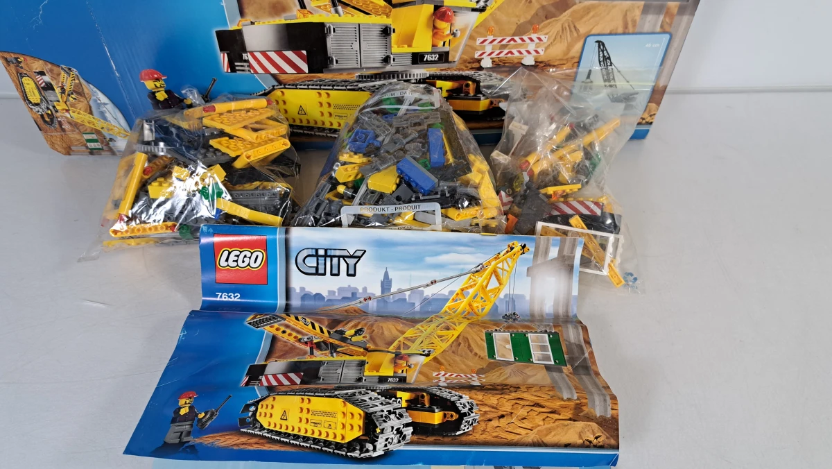 Drie Lego City bouwsets met kranen en walsen - foto 6