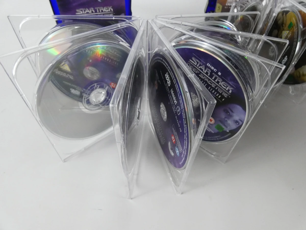 Star Trek Deep Space Nine en Voyager DVD boxsets(54 dvd) - foto 8