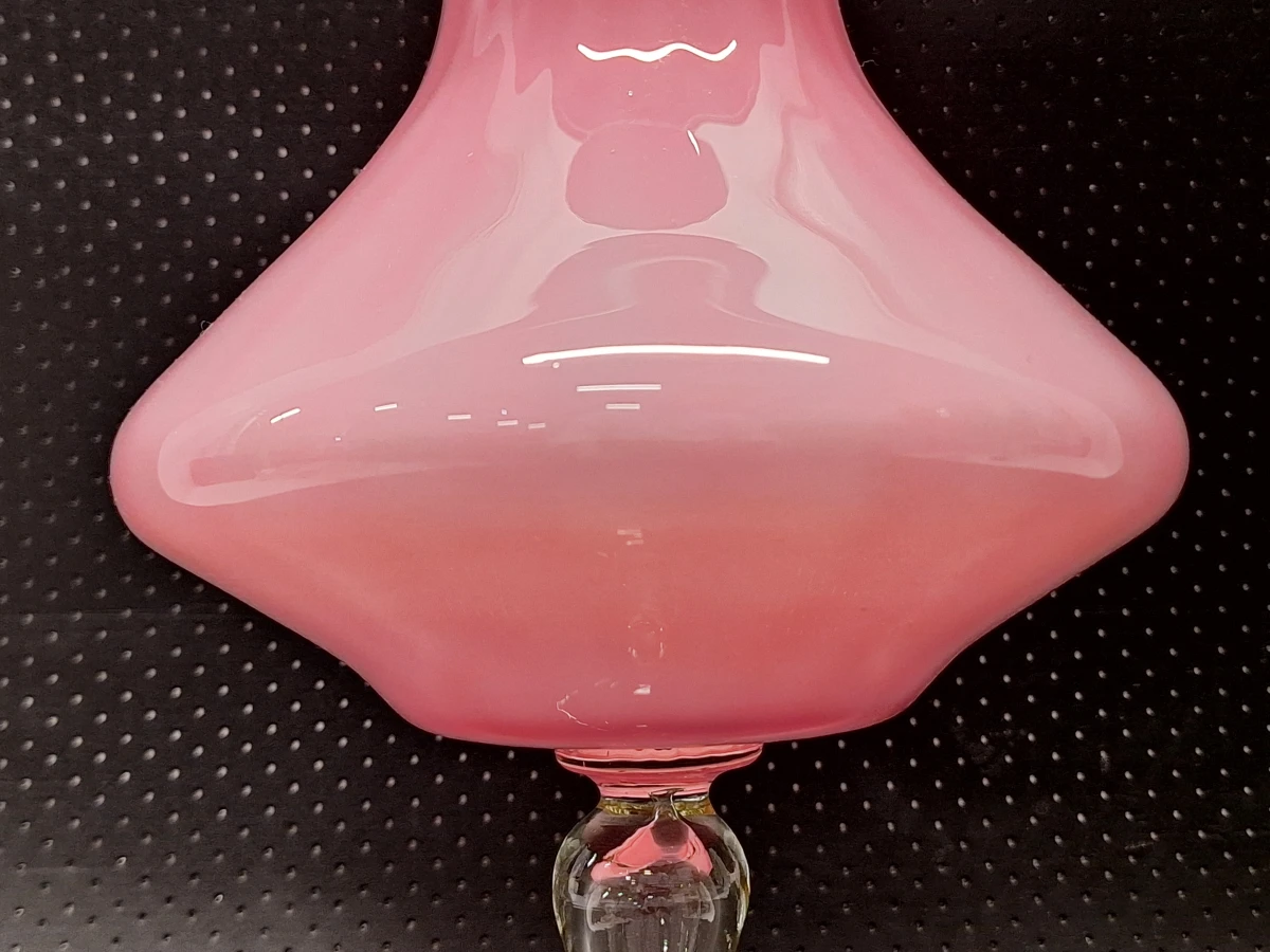Italiaanse mond geblazen roze opaline vaas op voet uit de regio Empoli - Mid-Century Modern - foto 4