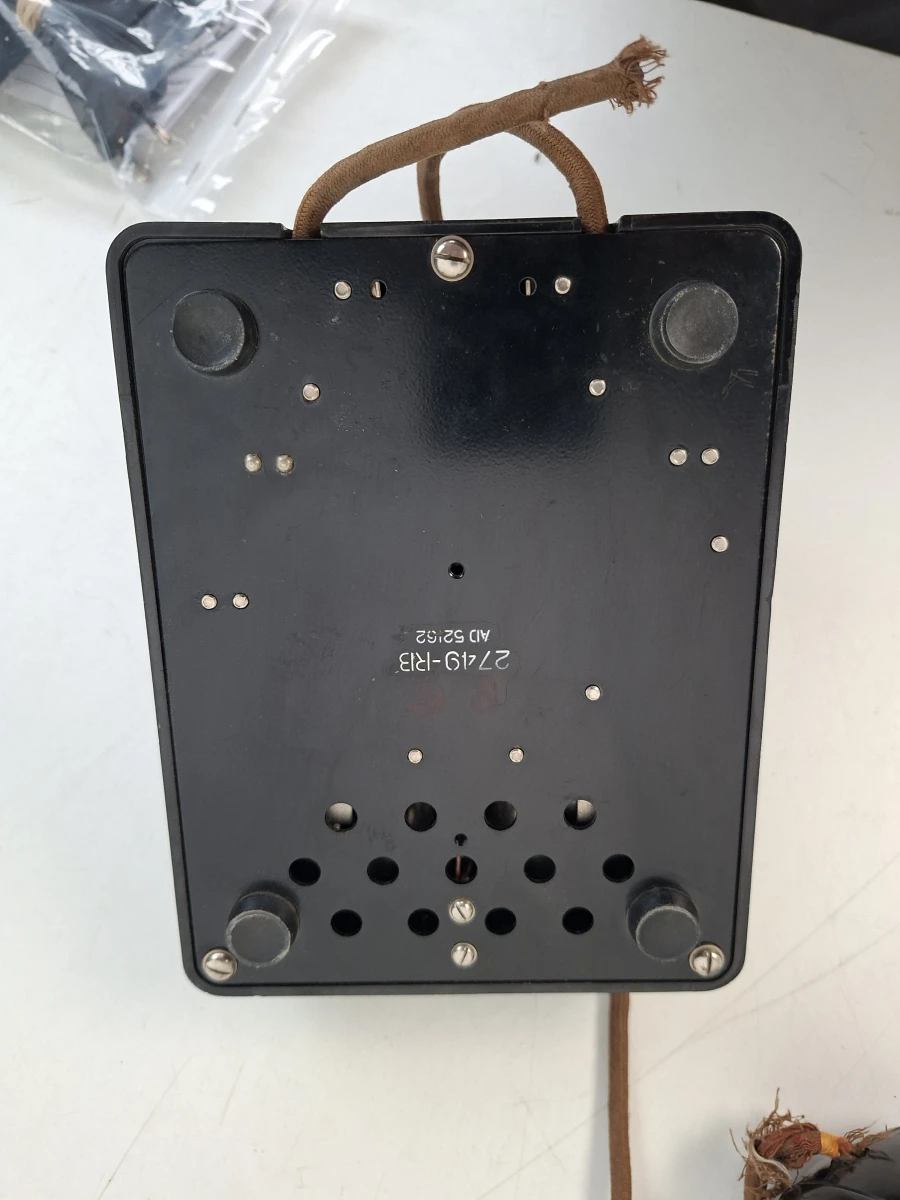 Prachtige Vintage BTMC 2749-RB Draaischijf Telefoon met Stoffen Snoer – Jaren '50 Klassieker! - foto 4