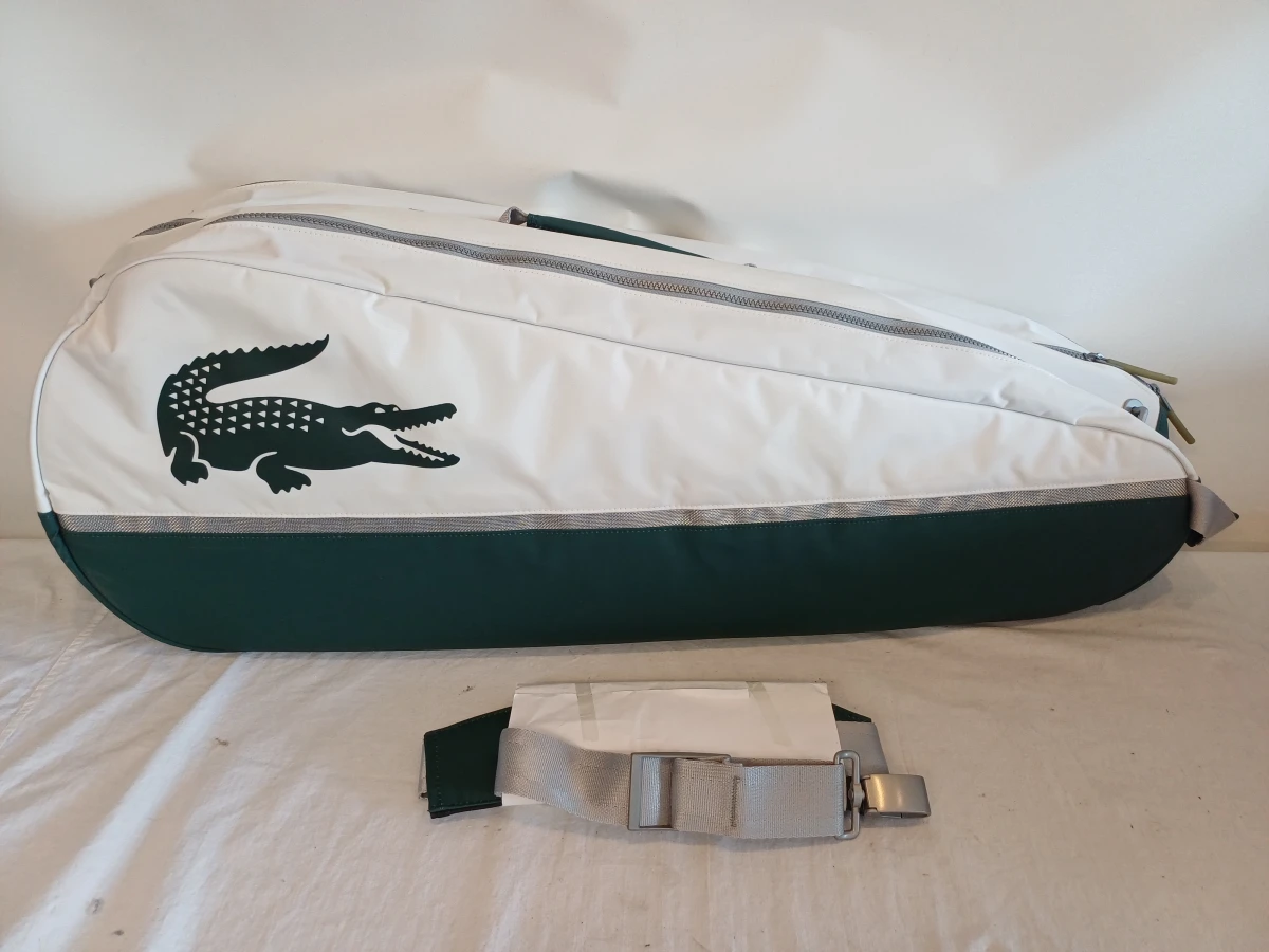 Tennistas Lacoste – kavel bij De Kringwinkel, Oudenaarde