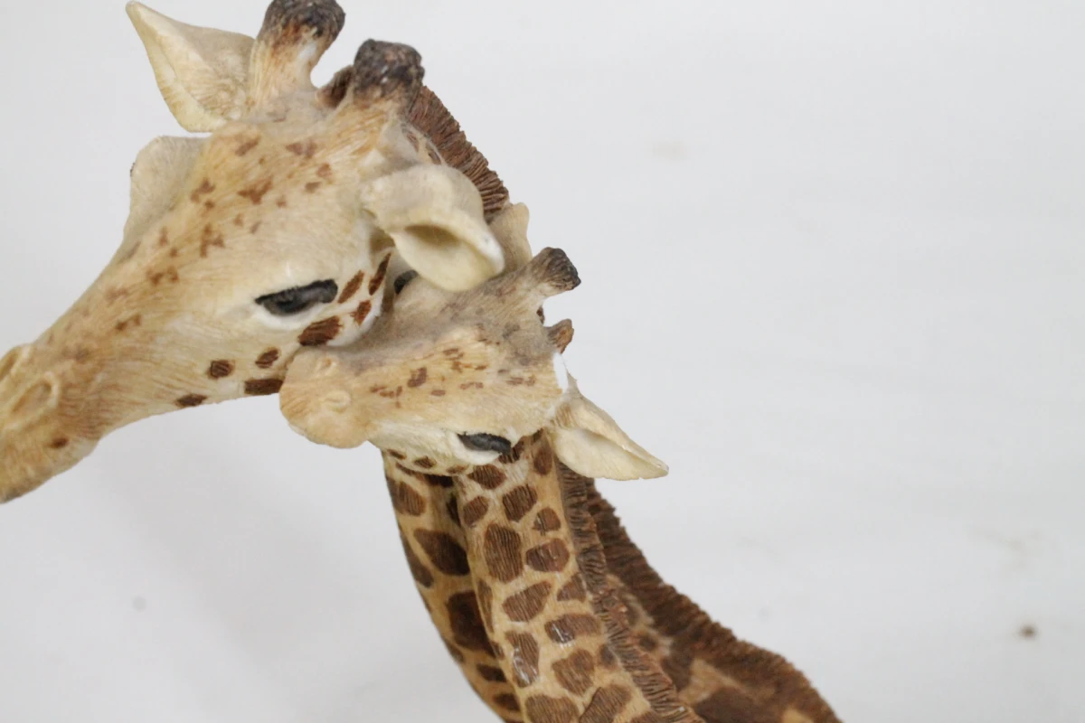 Decoratief polystone giraffenbeeldje - foto 7
